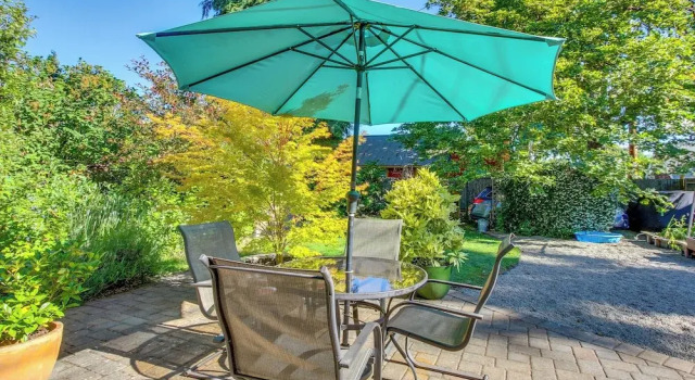 Коттедж Charming Eugene Vacation Home 1 Mi to Dtwn