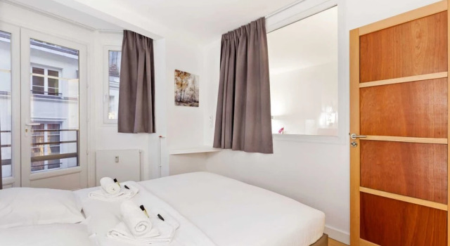 Beautiful Renovated Apartment - Marais, Забронировать Апартаменты/квартира Париж Иль-де-Франс, рядом с Musée Cognacq-Jay