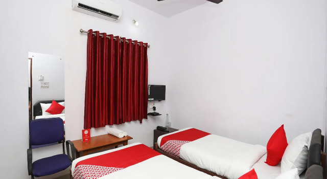 Collection O Aditya Inn, Book Hotel Sonari Town Jharkhand
