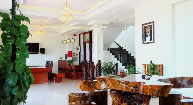 Truong Tinh Hotel, Забронировать Отель Пху-Бай провинция Тхыатхьен-Хюэ