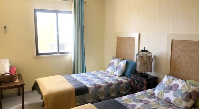 Apartment with 2 Bedrooms in Carvoeiro, with Wonderful Sea View And Enclosed Garden - 20 M From the Beach, Rezerwuj Apartament Hotele w Algarve z parkingiem, Parking