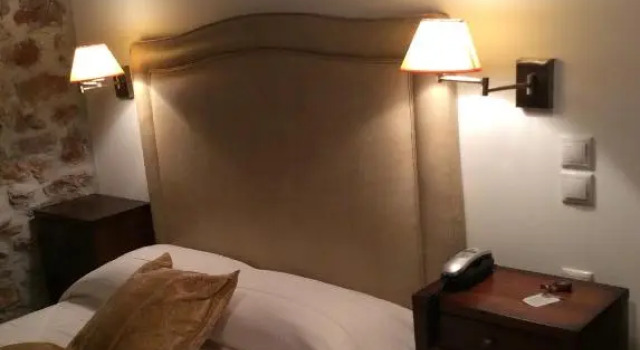 Oihalia Guesthouse, Book Hotel  