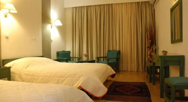 Семейный номер Standard с балконом Dryas Hotel