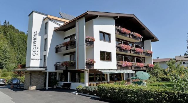 Gästehaus Rottenspacher, Rezervovat Hotel Hotely v Tyrolsko s parkováním, Parkování