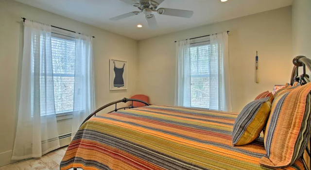 Коттедж Boothbay Harbor Beach House By Park & Restaurants!