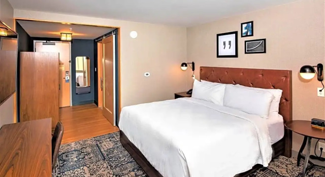 Номер Standard Four Points by Sheraton Albany