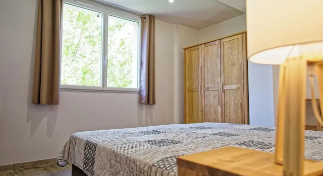 Les Mûriers, Varaa Hotelli Calvi 