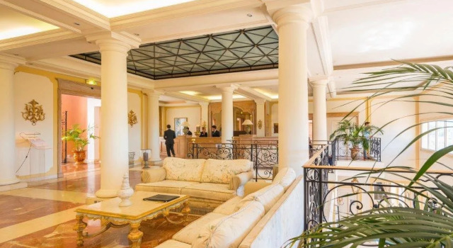 Amarante Golf Plaza, Rezervasyon Otel Sainte-Maxime Mimosa Road