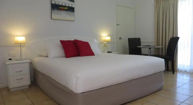 Номер Deluxe Heritage Lodge Motel