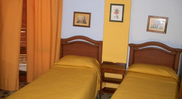Arenella Beach, Book Hotel Hotels in Sicily with Parking, Parking