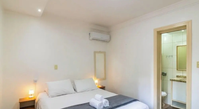 Apt w/ Suite 30 m From the sea in Itapema Cae0103