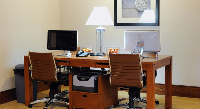 Four Points by Sheraton Cambridge Kitchener, Ontario, Boek Hotel  