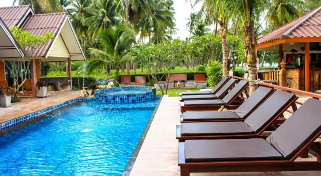 Sunrise Resort