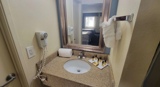 Двухместный номер SureStay Hotel by Best Western Chula Vista San Diego Bay