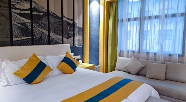 Семейный люкс Terminal Hotel