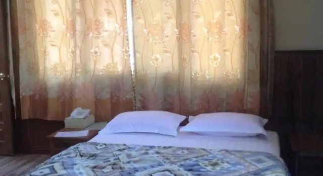 Номер Deluxe Jade Garden Hotel