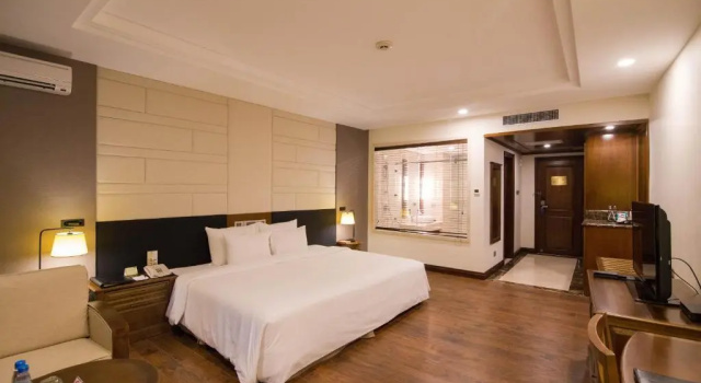 Двухместный номер Deluxe с видом на море Sai Gon Ha Long Hotel