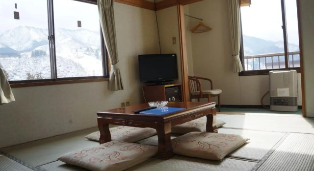 Номер Superior Yuzawa Hotel New Fukudaya-ski in ski out