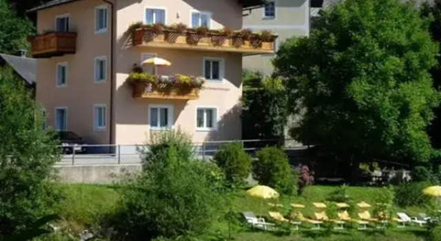 Appartementhaus Riedl, Prenota Hotel Bad Ischl Alta Austria