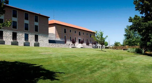 Номер Superior AC Hotel Palacio de Santa Ana by Marriott
