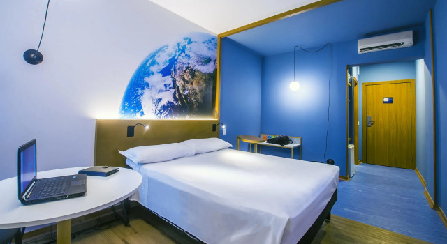 Hotel Euro Suite Curitiba Batel By Nacional Inn, Забронировать Отель Отели Куритиба с парковкой, рядом с Конгресс-центр Estacao Embratel, Парковка