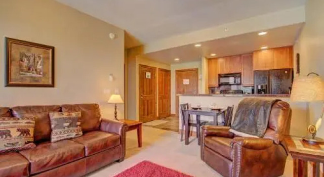 Highland Greens Lodge 305 Condo