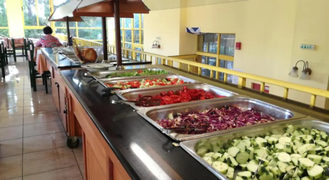 Трёхместный номер Standard Sunny Varshava Hotel
