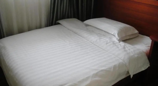 Zhangye Liangmao Hotel, Book Hotel Zhangye Gansu