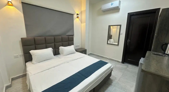 Двухместный номер Economy с балконом и с видом на море Relax House For Studio Rooms Apartments ريلاكس هاوس للشقق المفروشة
