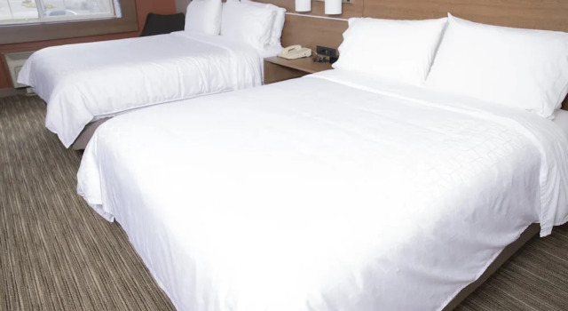 Четырёхместный номер Standard Holiday Inn Express - Toledo West - Napoleon by IHG