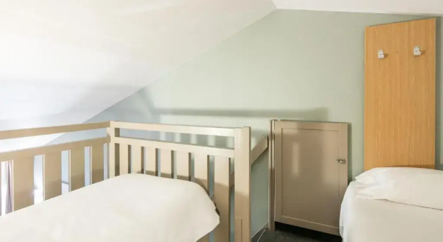 Четырёхместный номер Standard B&B HOTEL Grenoble Université 1