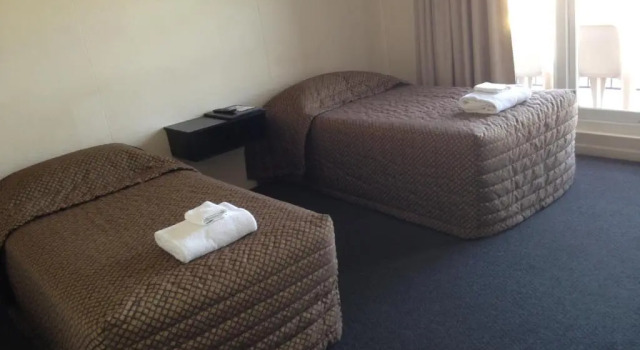 Двухместный номер Economy The Commercial Hotel Motel