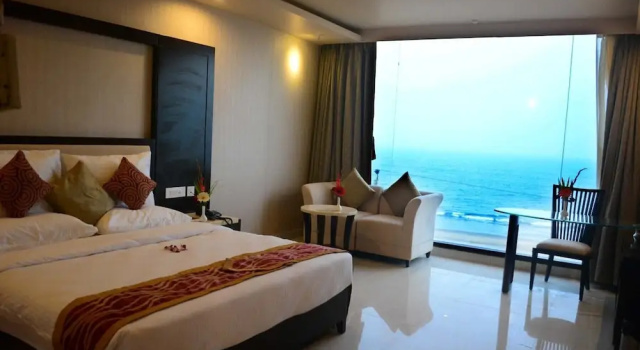 Hotel East West, Book Hotel Hotels in Puri with Parking, Parking
