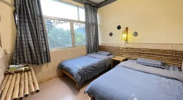 Люкс с 2 комнатами с видом на реку Bihai Miaojia Inn