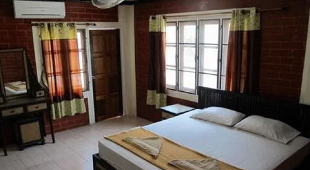 Sunny Guesthouse, Забронировать Отель Отели Ко-Тао с завтраком, Завтраки