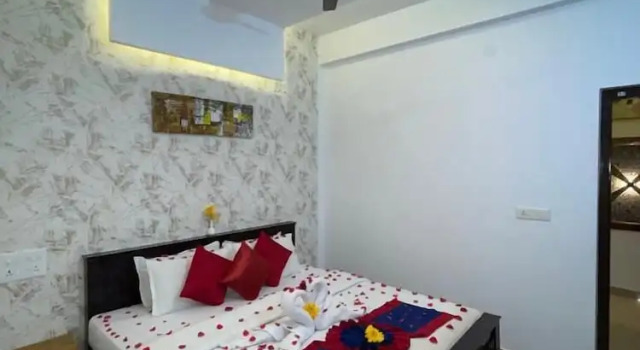 Номер Deluxe с балконом Hill Top Residency
