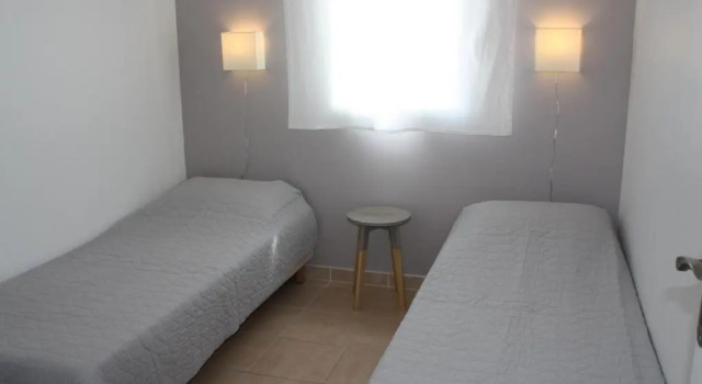 pleasant gîte, with collective heated swimming pool, in the heart of the alpilles in mouriès, 4/6 people, Забронировать Отель Мурьес Альпий