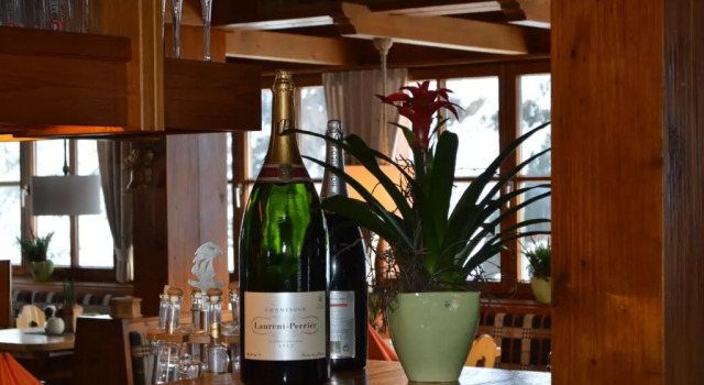 Gasthaus Glöckle, Rezerwuj Apartament Hotele w Bregenzerwald z parkingiem, Parking