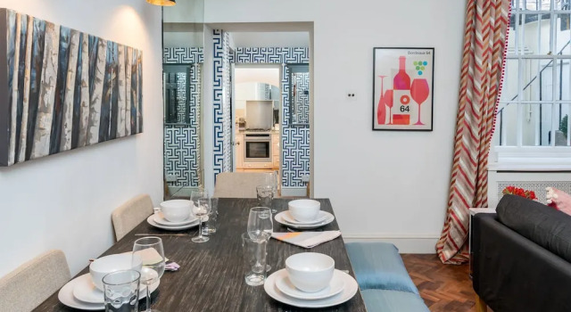 Двухместный номер Standard c 1 комнатой JOIVY Charming 1BR flat w Patio in the Heart of Pimlico