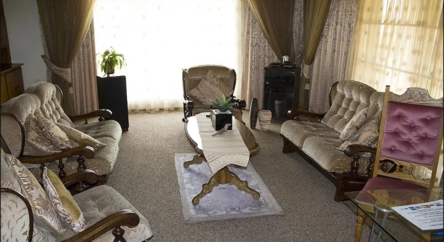 NMB2 Guest House, Reservar Casa de hóspedes Ermelo Mpumalanga