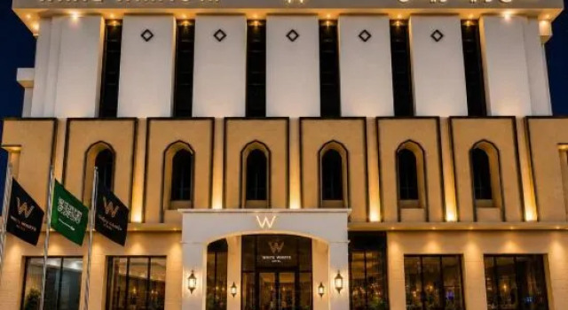 White Whiffs Hotel