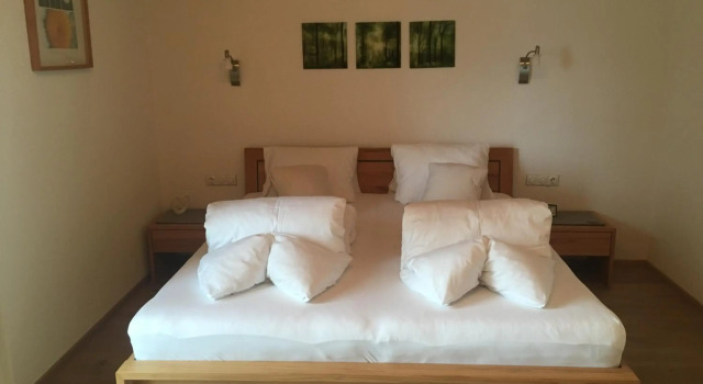 Haus Tschirgantblick, Prenota Hotel Hotel a Tirolo con parcheggio, Parcheggio