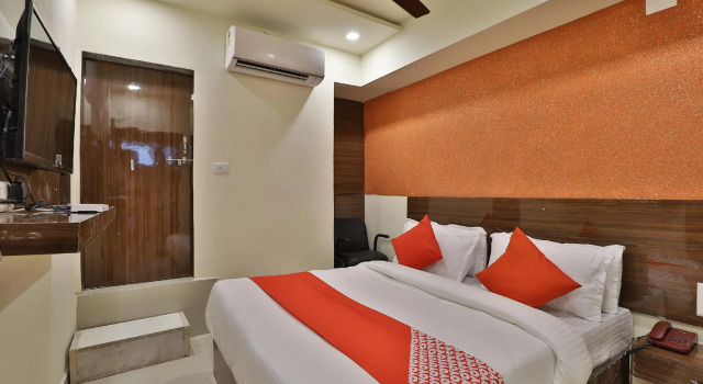 OYO 42047 Hotel Skyland