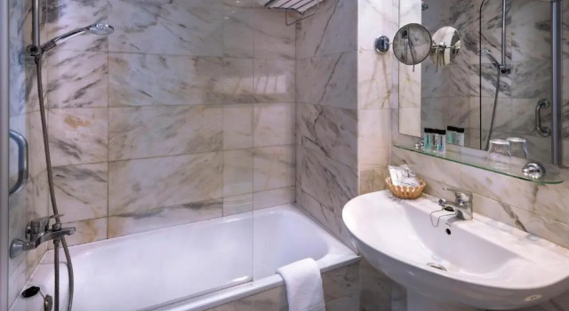 Одноместный номер Standard с видом на сад Mònica Hotel