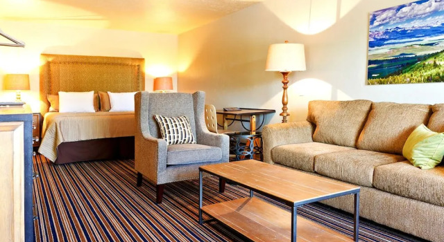 Люкс Blue Lakes Inn & Extended Stay