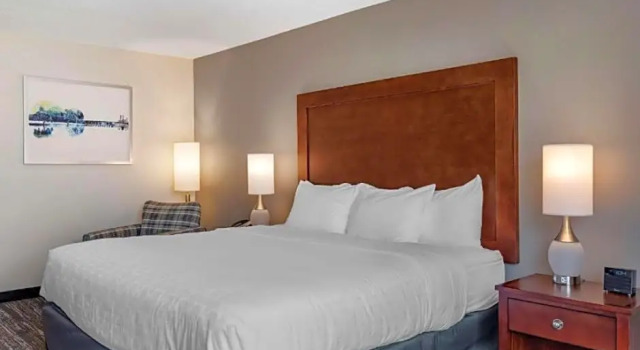 Номер Standard Clarion Inn Sheffield Muscle Shoals