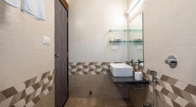Вилла StayVista at Status villa