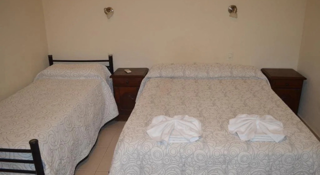 Hotel Magnete, Rezerwuj Hotel Villa Carlos Paz 