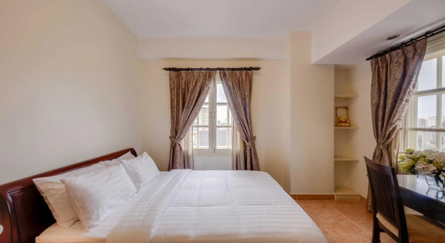City View Apartment, Buchen Sie Ferienwohnung Hotels in Kandal mit Parkplatz, Parkplätze