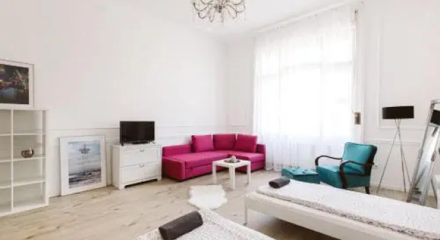 Apartment Szabadság Tér, Забронировать Апартаменты/квартира Отели Будапешта с парковкой, рядом с Базар Королевского сада, Парковка